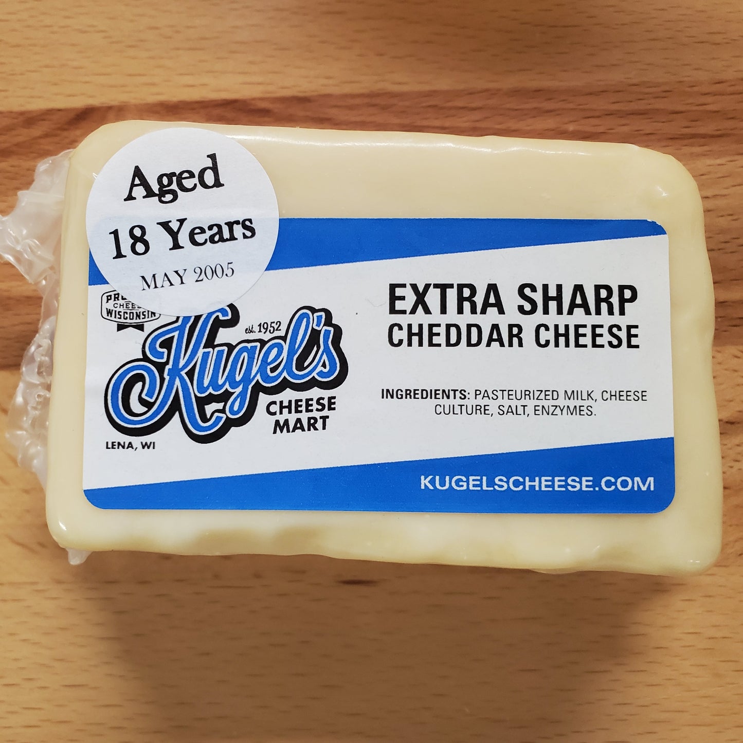 20 Year Old Extra Sharp Cheddar 1/2 pound block